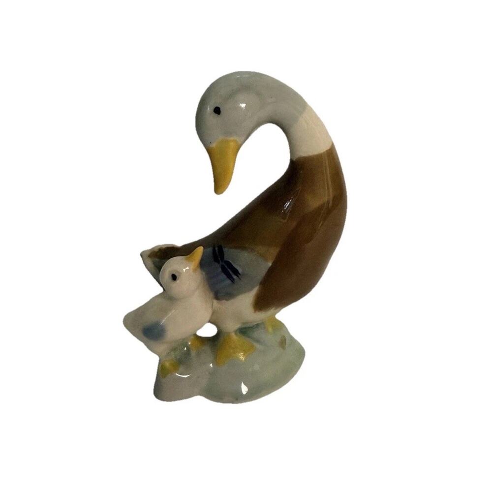 Vintage Wade England Duck "Drake & Duckling" Figurine Porcelain 1940s 3.5” Tall